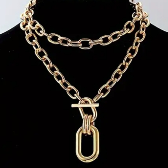 CHUNKY GOLD NECKLACE - Picture 2 of 5